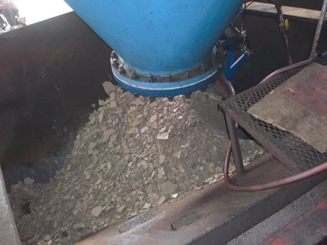 Filter cake collected below a leaf filter